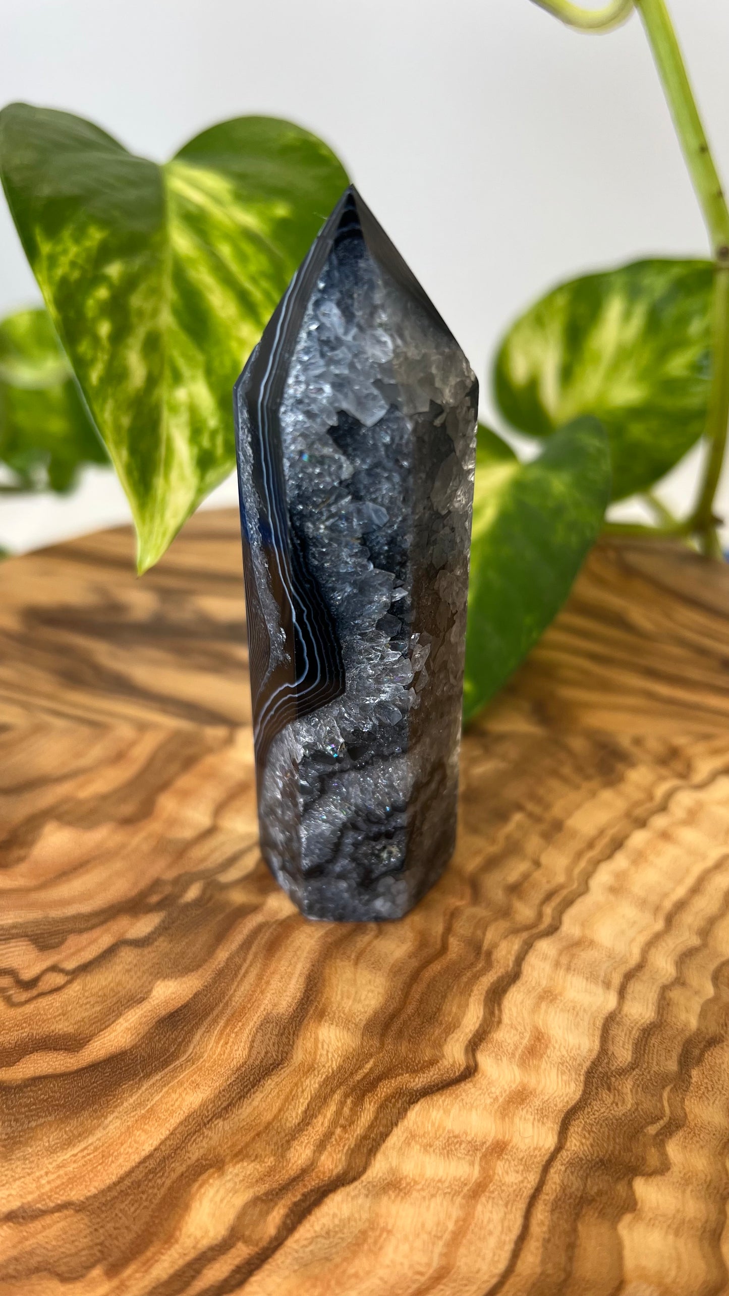 Schwarzer Achat Turm (#7)