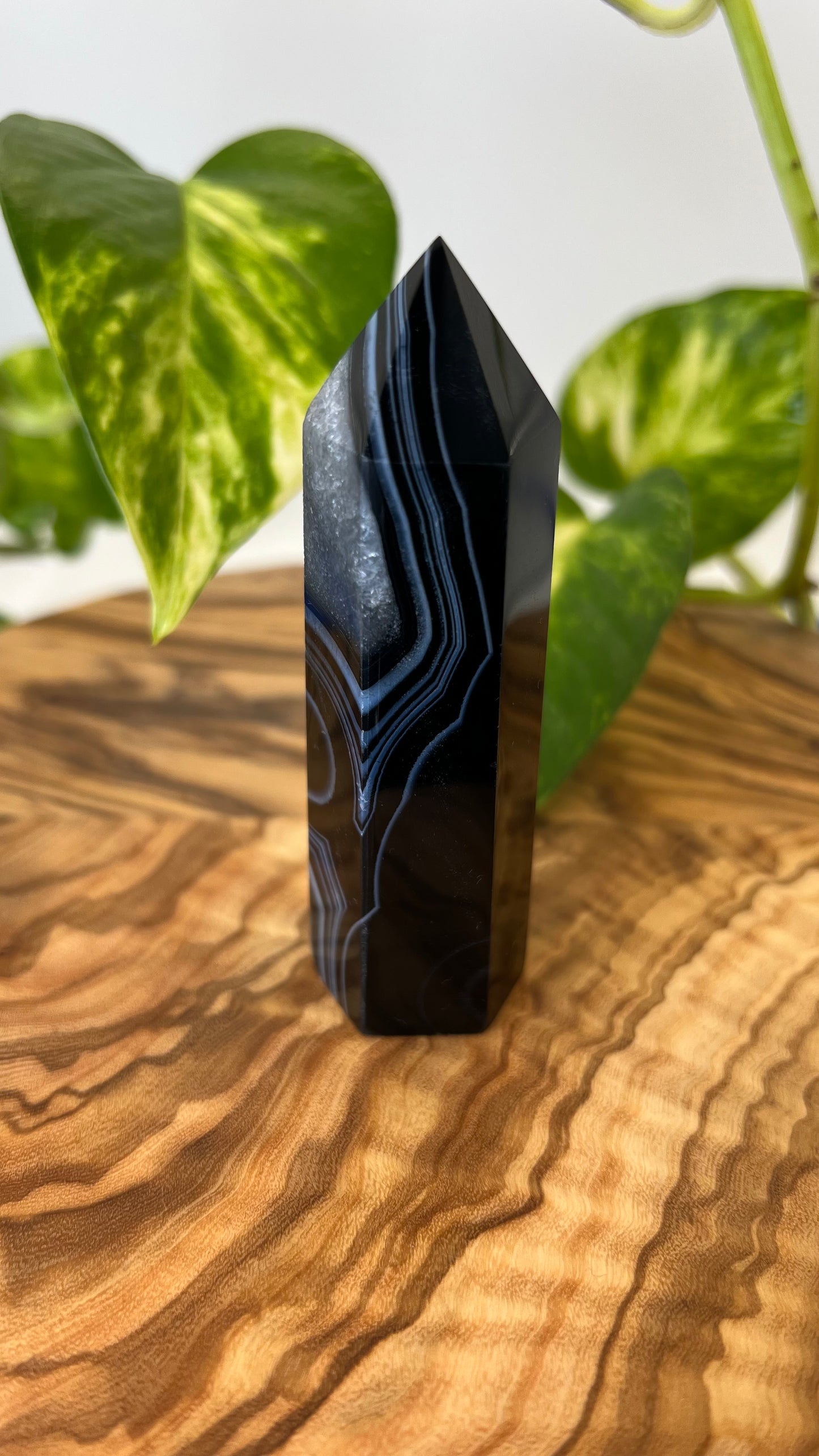 Schwarzer Achat Turm (#6)