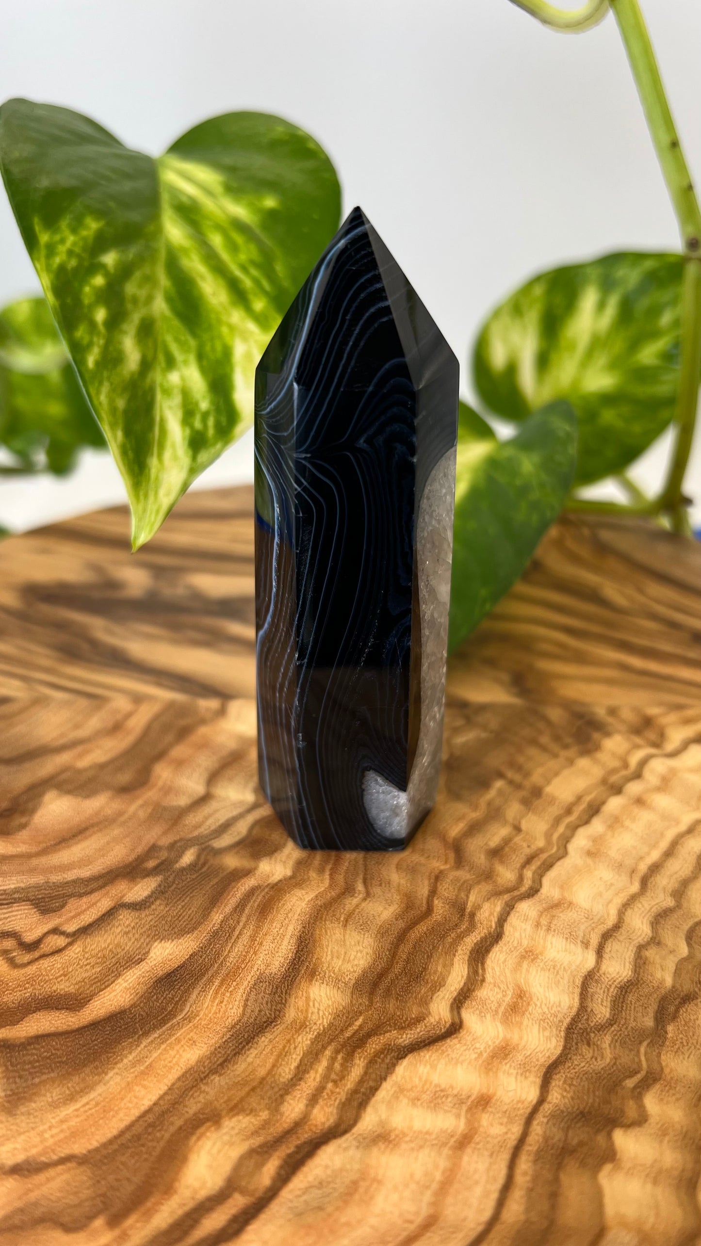 Schwarzer Achat Turm (#8)